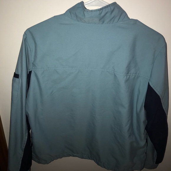 Light Nike Jacket - Picture 2 of 2